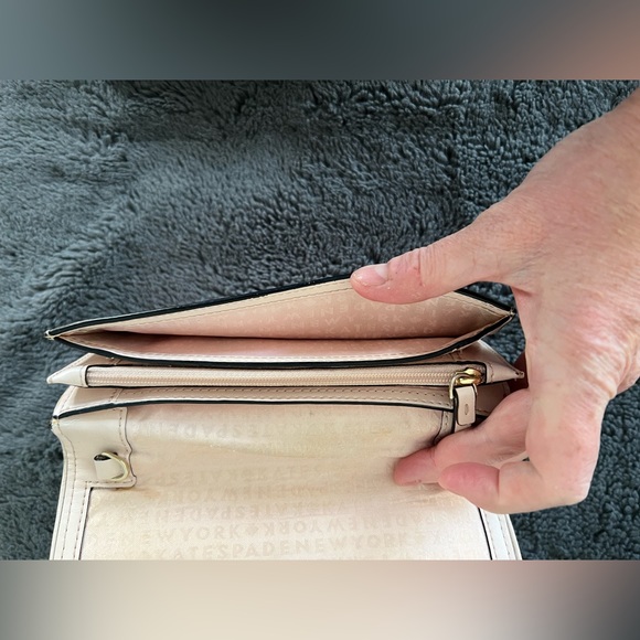 Kate spade blush wallet - Picture 2 of 3